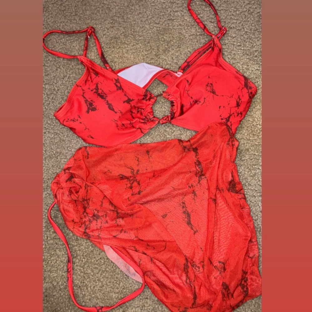 SHEIN Red Ruffled Bikini Swimwear